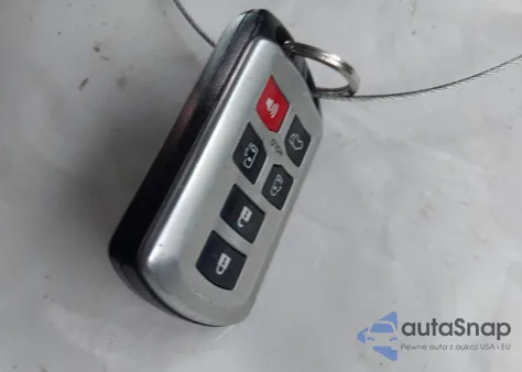 2013 Toyota Sienna Limited 7 Passenger z USA, uszkodzony, nr VIN 5TDDK3DC4DS061081